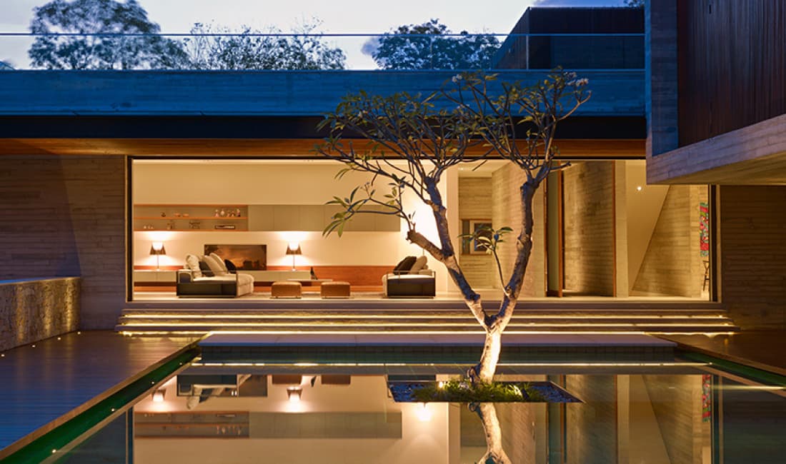 residential automated sliding doors to the yard